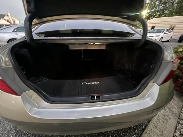 Toyota Camry XLE Auto (Natl) 2017