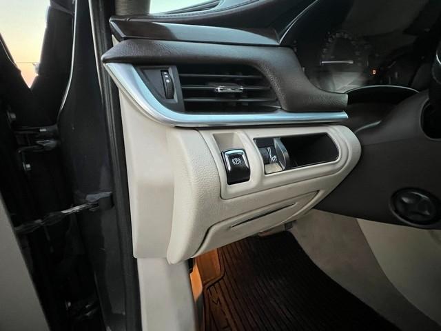 Cadillac XTS 4dr Sdn Luxury FWD 2017