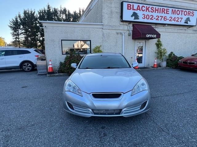 Hyundai Genesis Coupe 2dr 2.0T Auto Premium 2011