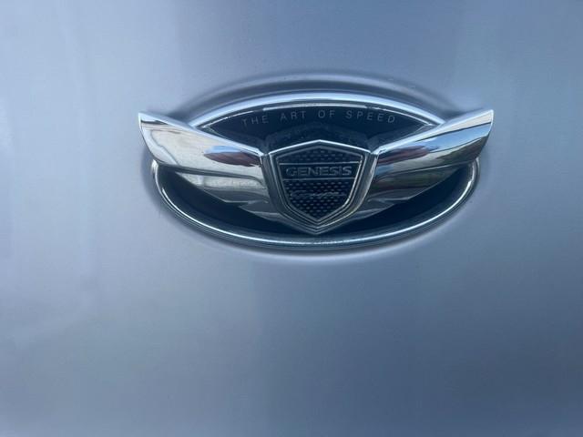 Hyundai Genesis Coupe 2dr 2.0T Auto Premium 2011