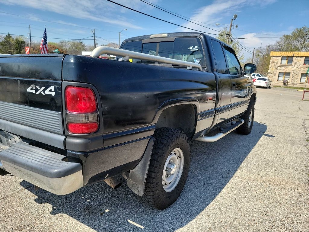 Dodge Ram 1500 Quad Cab Short Bed 4WD 1999 Dodge Ram 1500 Quad Cab Short Bed 4WD 1999