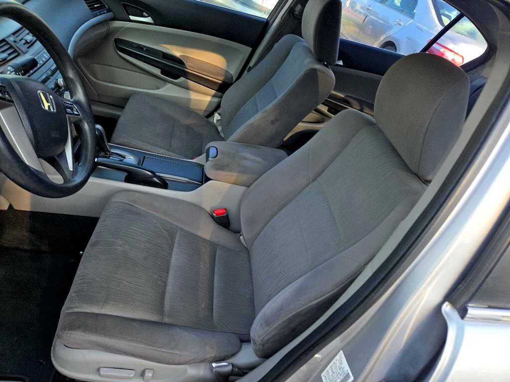 Honda Accord LX-P Sedan AT 2011 Honda Accord LX-P Sedan AT 2011