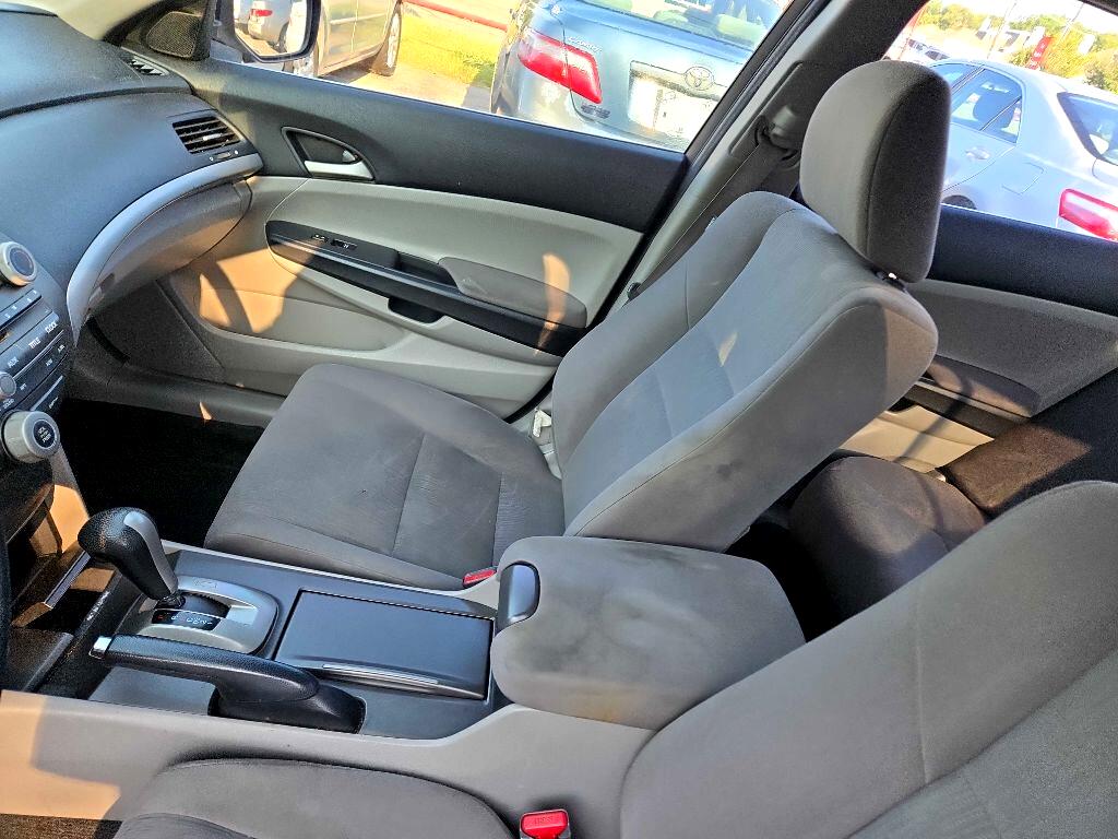 Honda Accord LX-P Sedan AT 2011 Honda Accord LX-P Sedan AT 2011