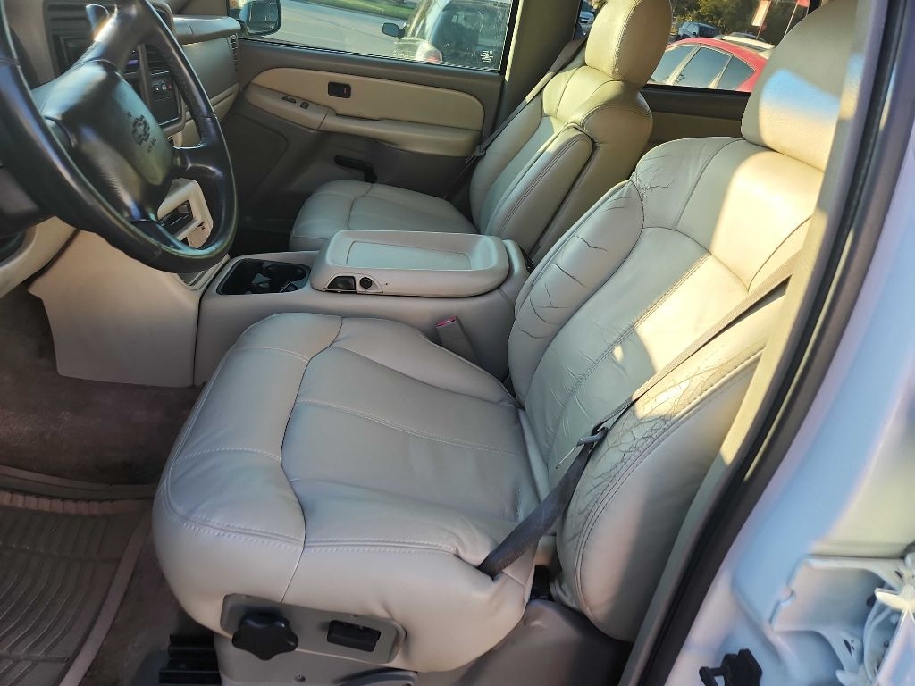 Chevrolet Tahoe 4WD 2002