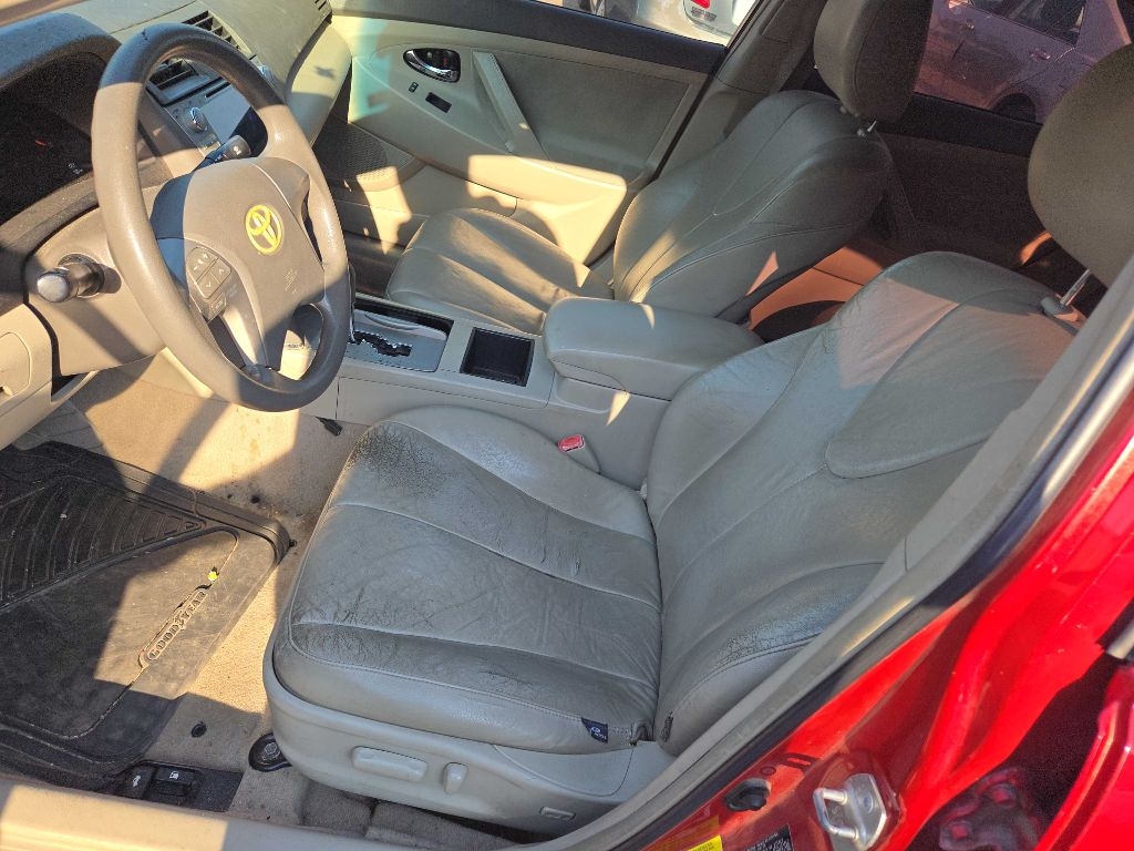 Toyota Camry SE 5-Spd AT 2009