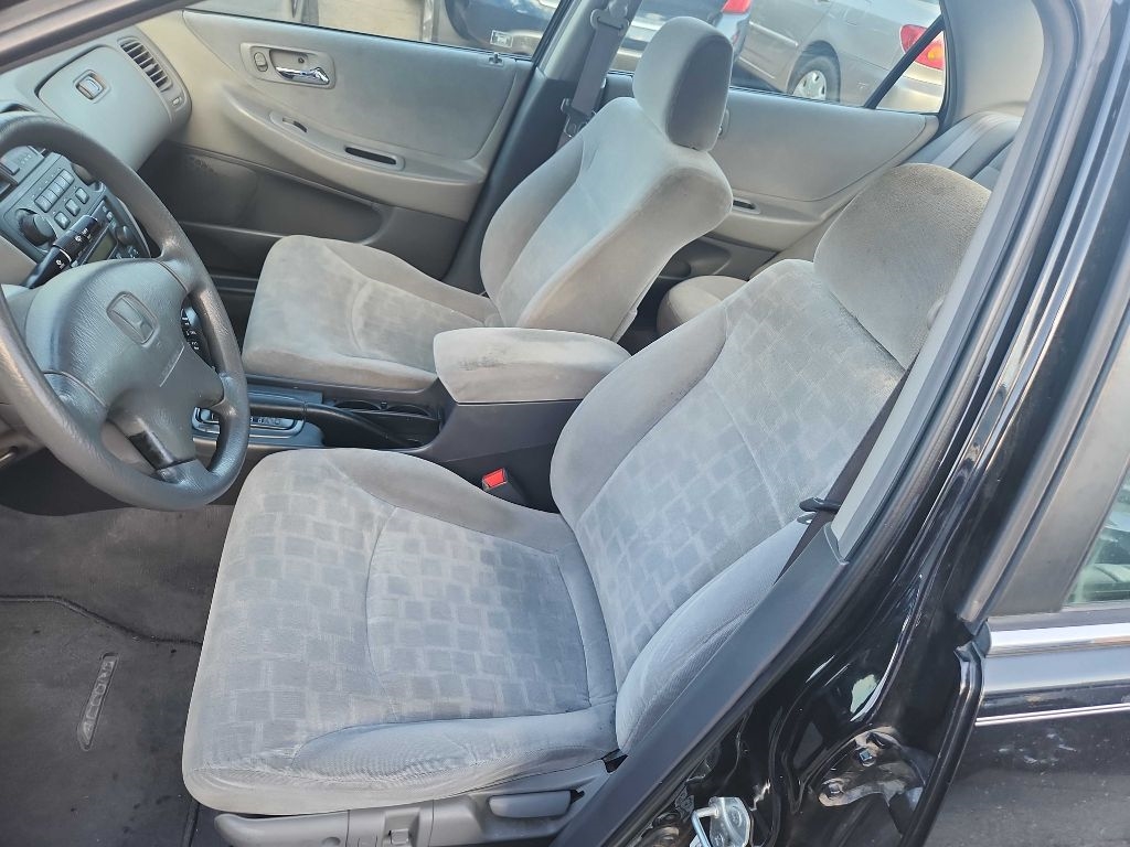 Honda Accord EX Sedan with Leather 2001