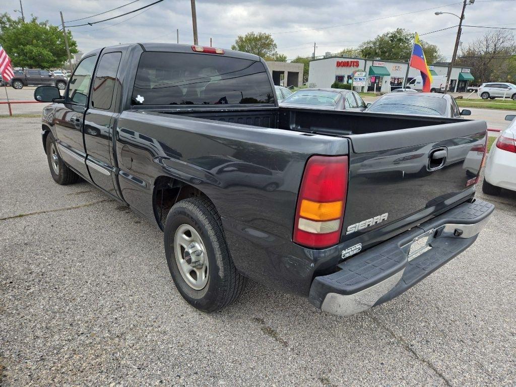 GMC Sierra 1500 SLE Ext. Cab Long Bed 2WD 2003