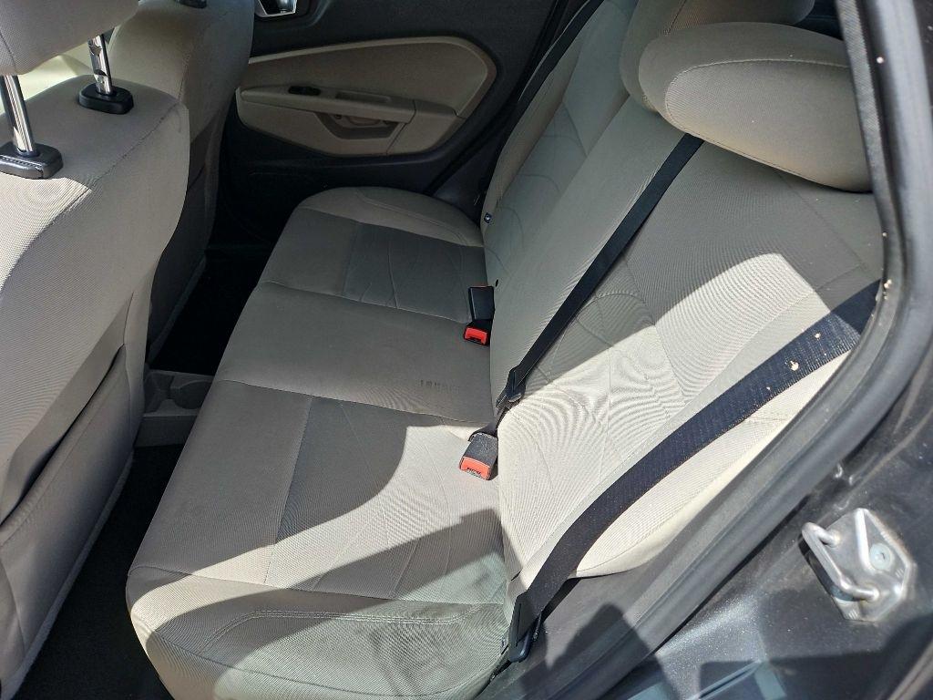 Ford Fiesta SE Hatchback 2015