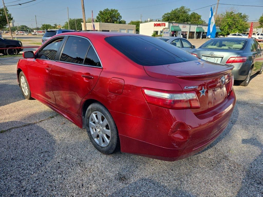 Toyota Camry SE 5-Spd AT 2009