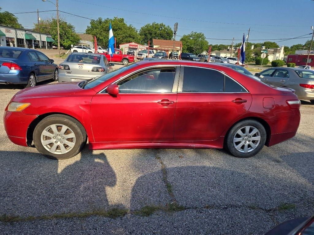 Toyota Camry SE 5-Spd AT 2009