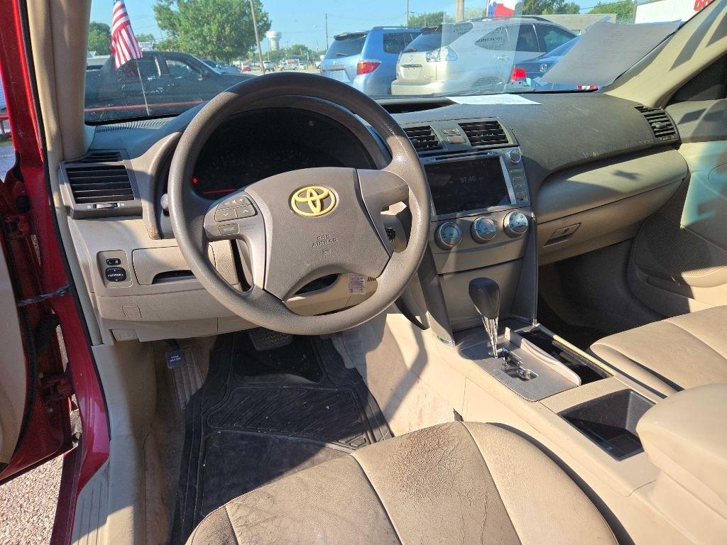 Toyota Camry SE 5-Spd AT 2009