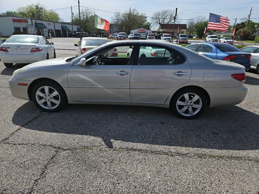 Lexus ES 330 Sedan 2005