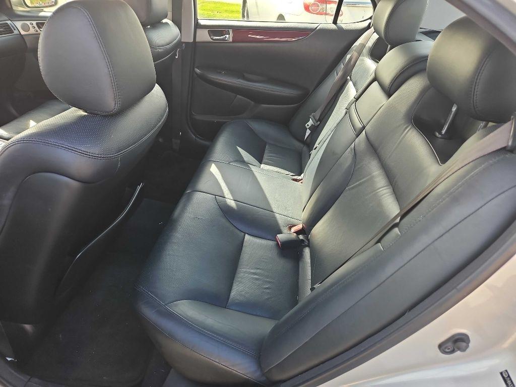 Lexus ES 330 Sedan 2005