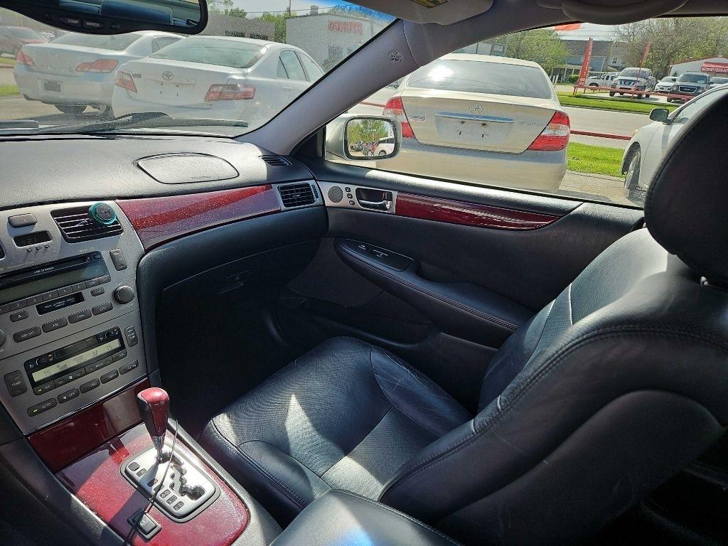 Lexus ES 330 Sedan 2005