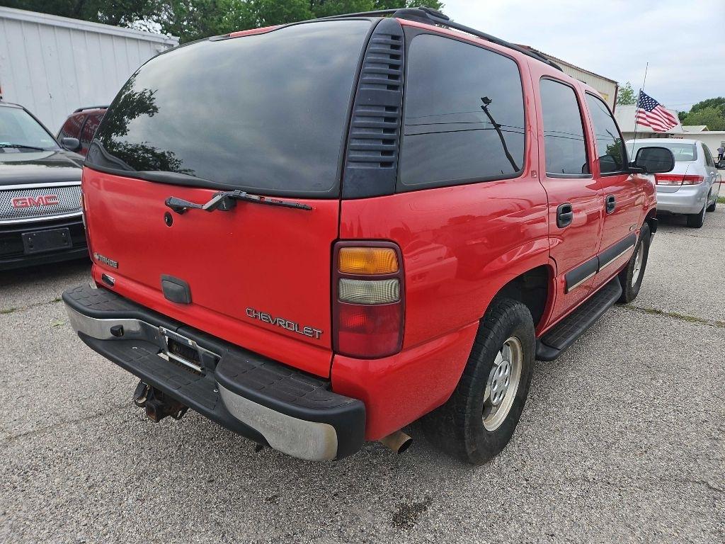 Chevrolet Tahoe 2WD 2002