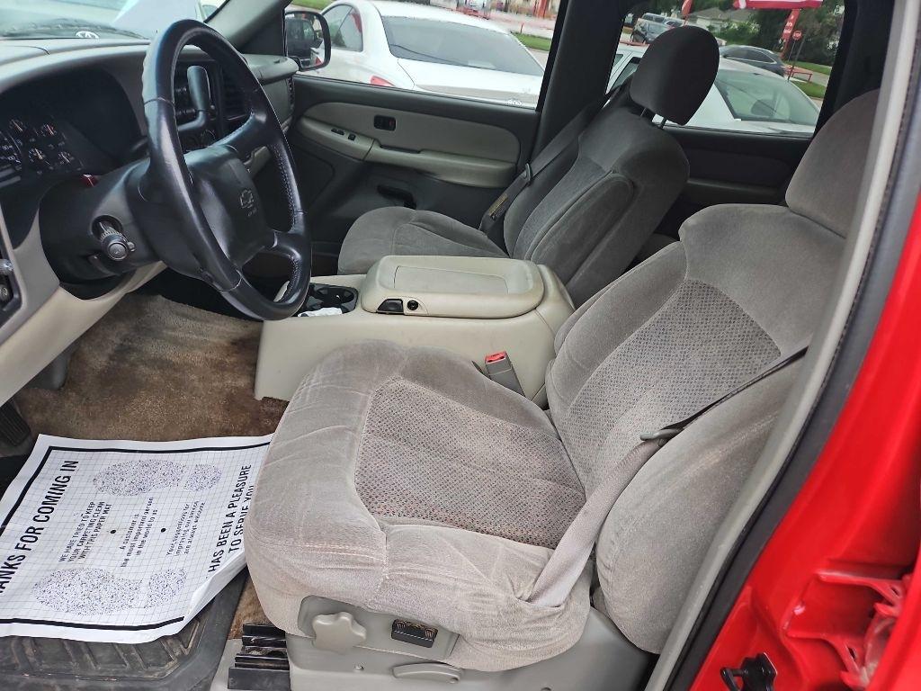 Chevrolet Tahoe 2WD 2002