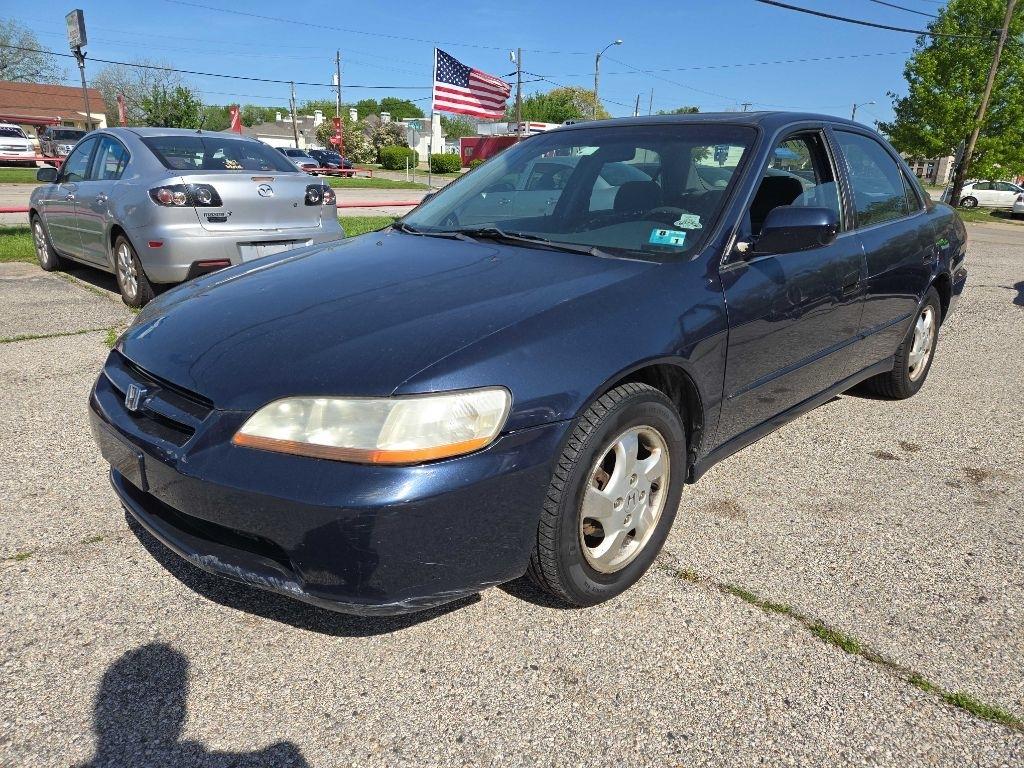 Honda Accord EX sedan 1999
