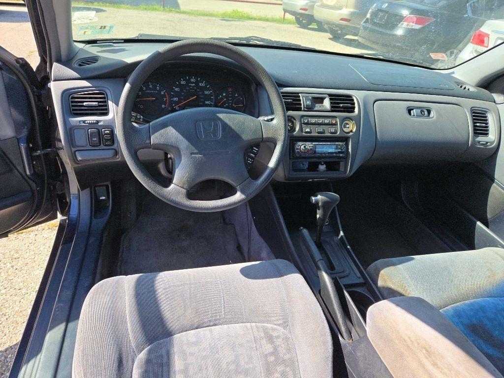 Honda Accord EX sedan 1999