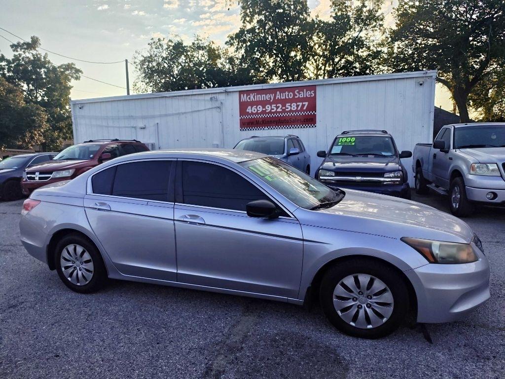 Honda Accord LX sedan AT 2011