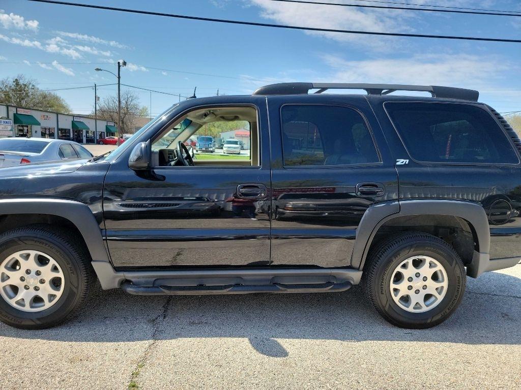 Chevrolet Tahoe 4WD 2002