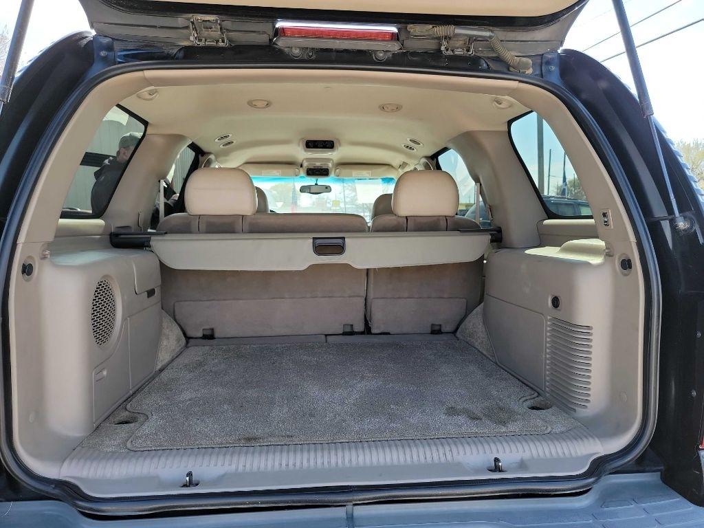 Chevrolet Tahoe 4WD 2002