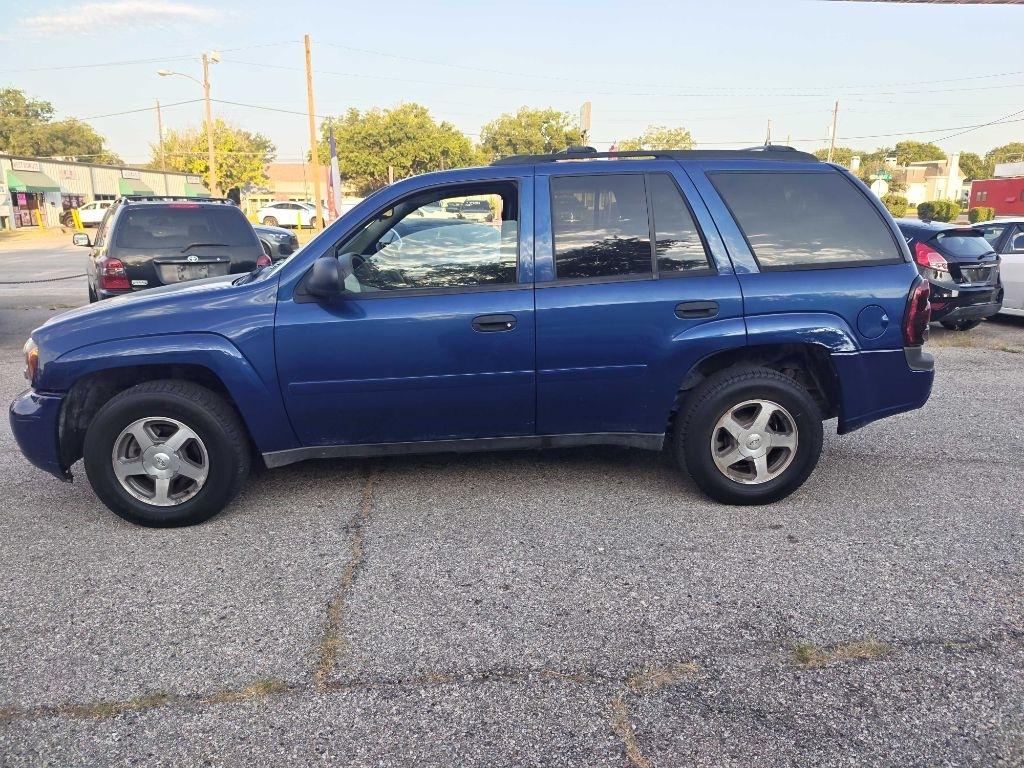 Chevrolet TrailBlazer LS 4WD 2006