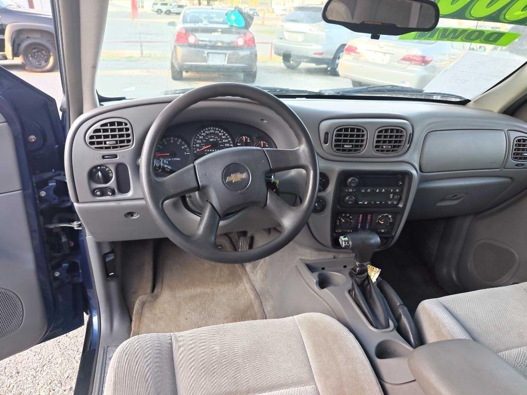 Chevrolet TrailBlazer LS 4WD 2006