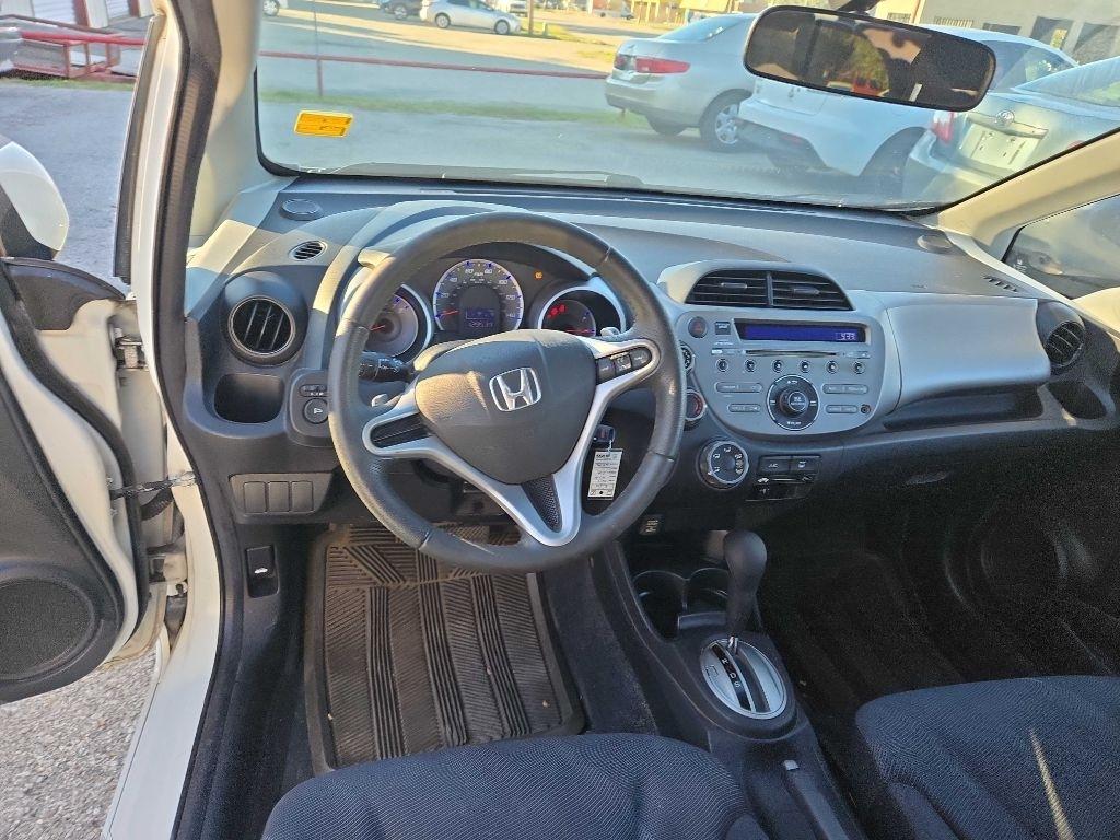 Honda Fit Sport 5-Speed AT 2010
