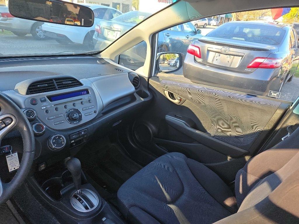 Honda Fit Sport 5-Speed AT 2010