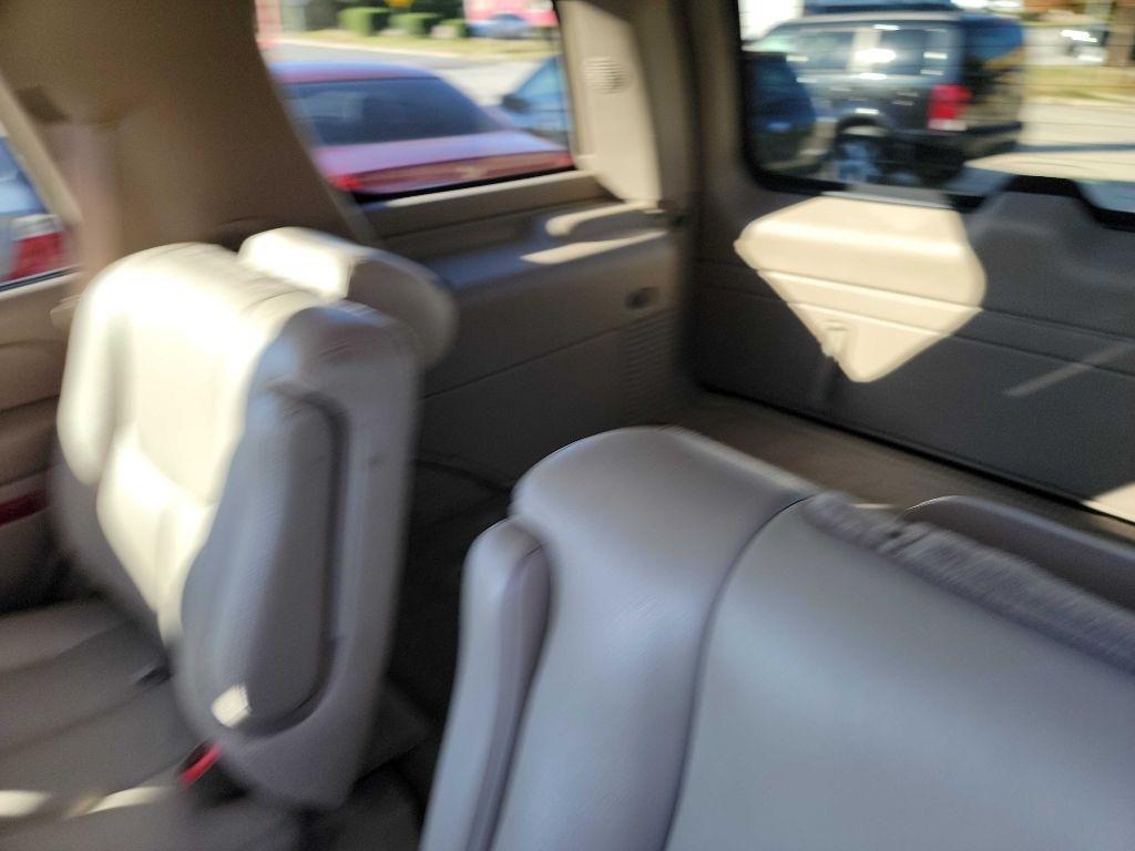 Chevrolet Tahoe 4WD 2005