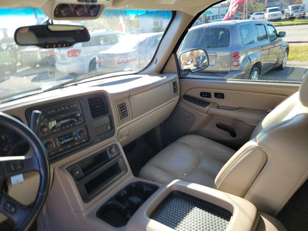 Chevrolet Tahoe 4WD 2005