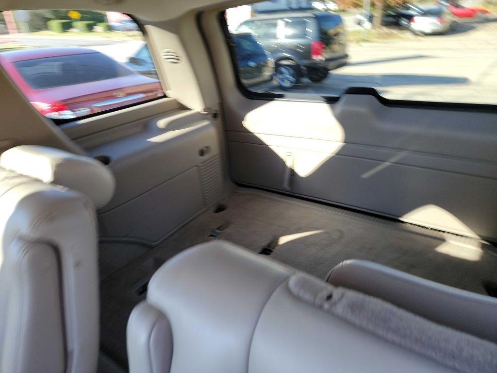 Chevrolet Tahoe 4WD 2005