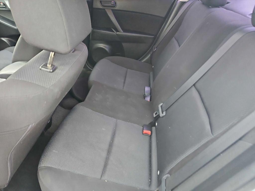 Mazda MAZDA3 i SV 4-Door 2010