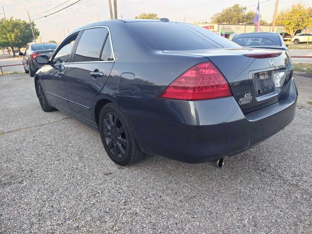 Honda Accord EX V-6 Sedan AT w/ XM Radio 2006