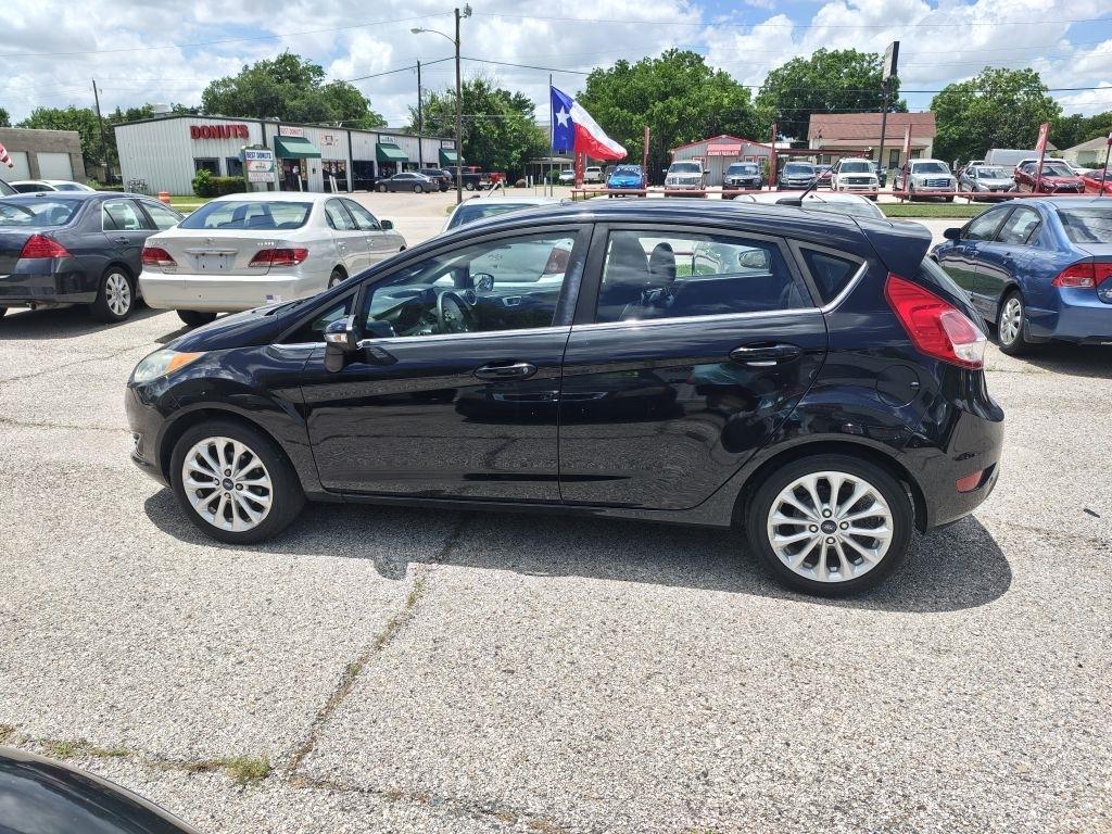 Ford Fiesta Titanium Hatchback 2017