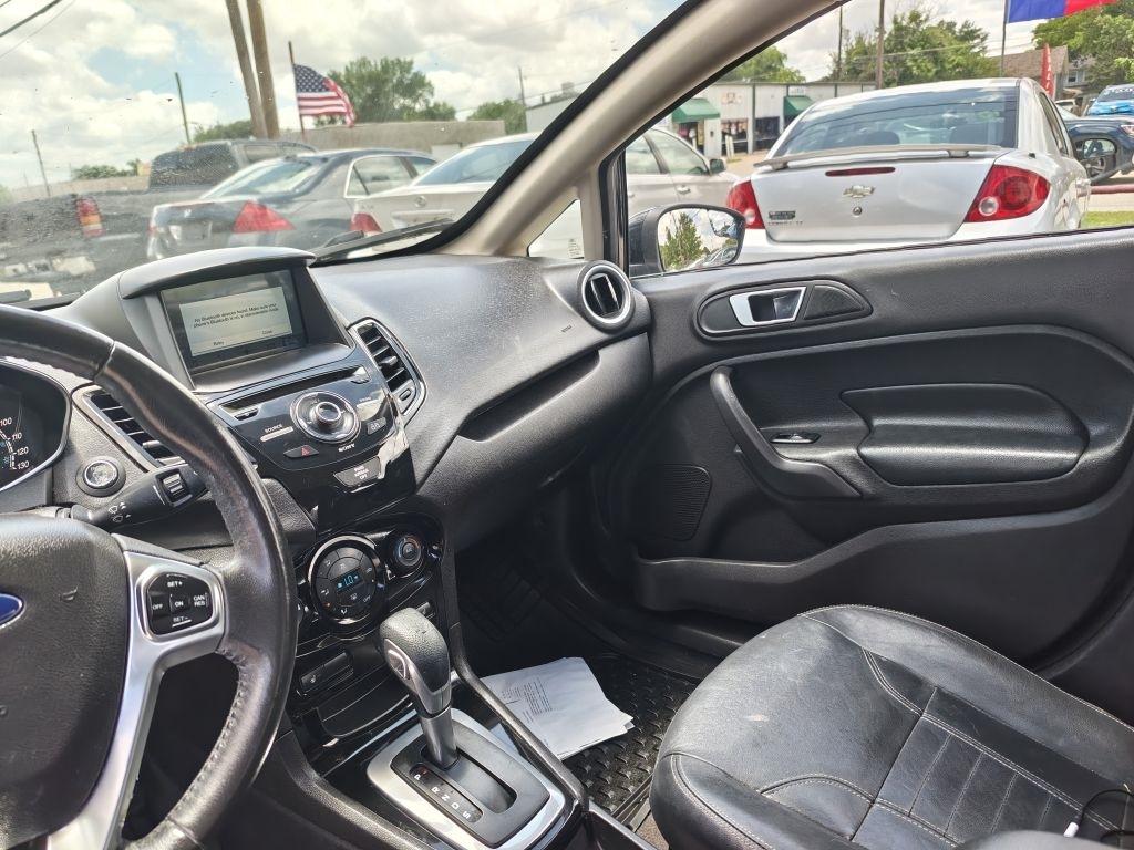 Ford Fiesta Titanium Hatchback 2017