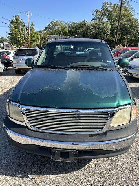 Ford F-150 WS Reg. Cab Long Bed 2WD 1999