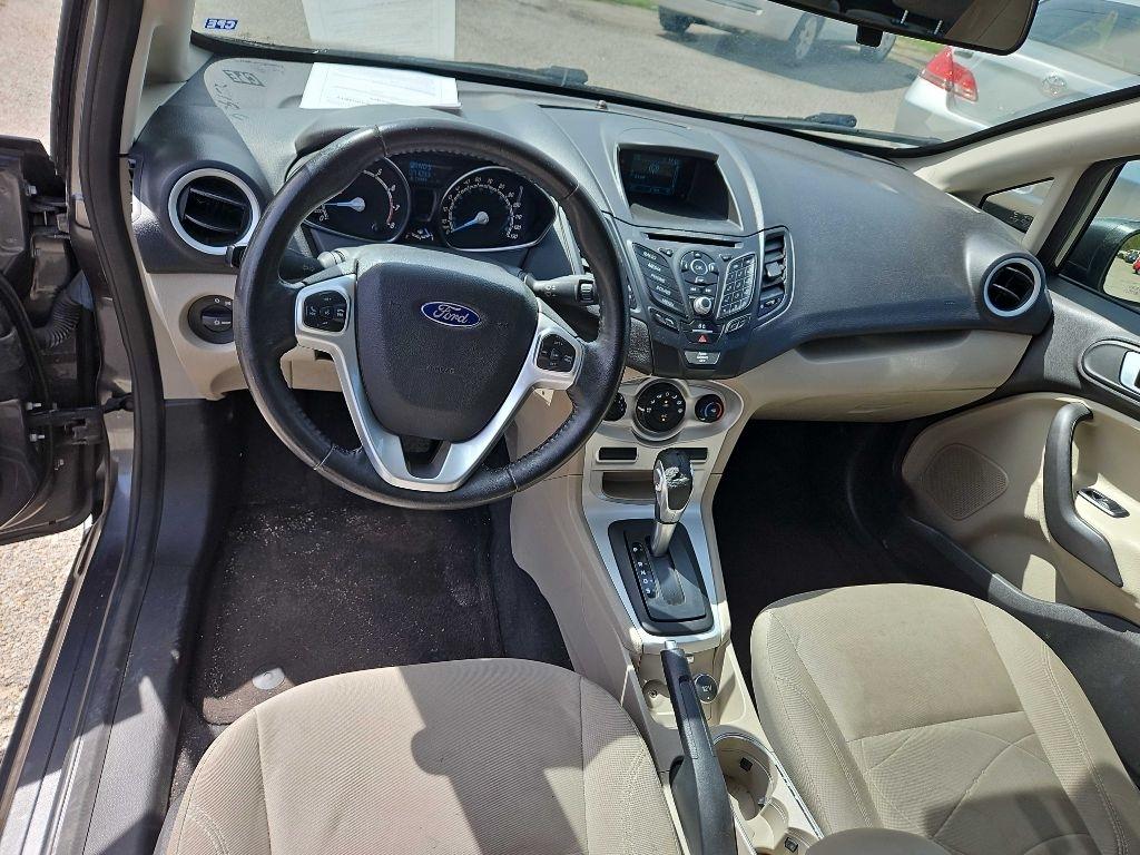 Ford Fiesta SE Hatchback 2015