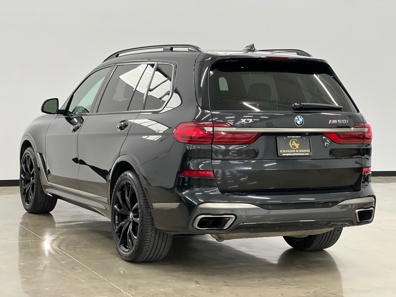 2020 Bmw X7 M50i photo 2