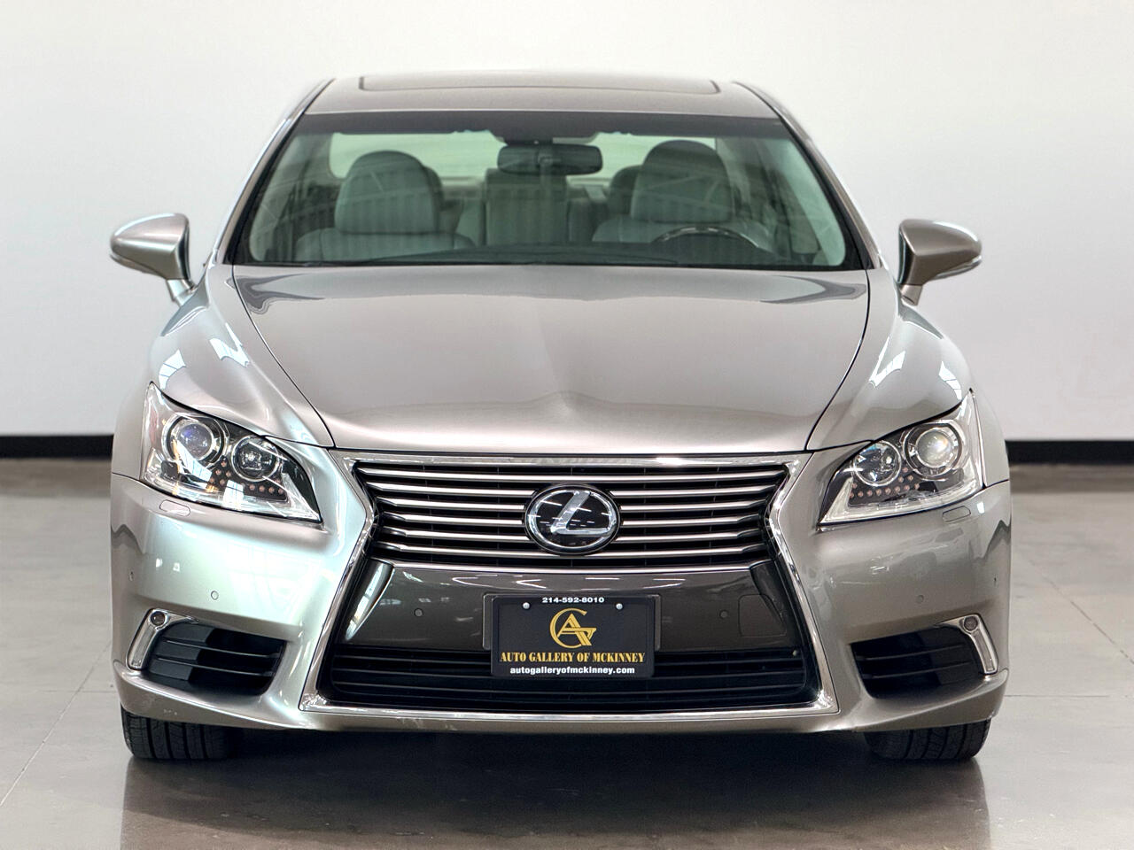 Lexus LS 460  2017