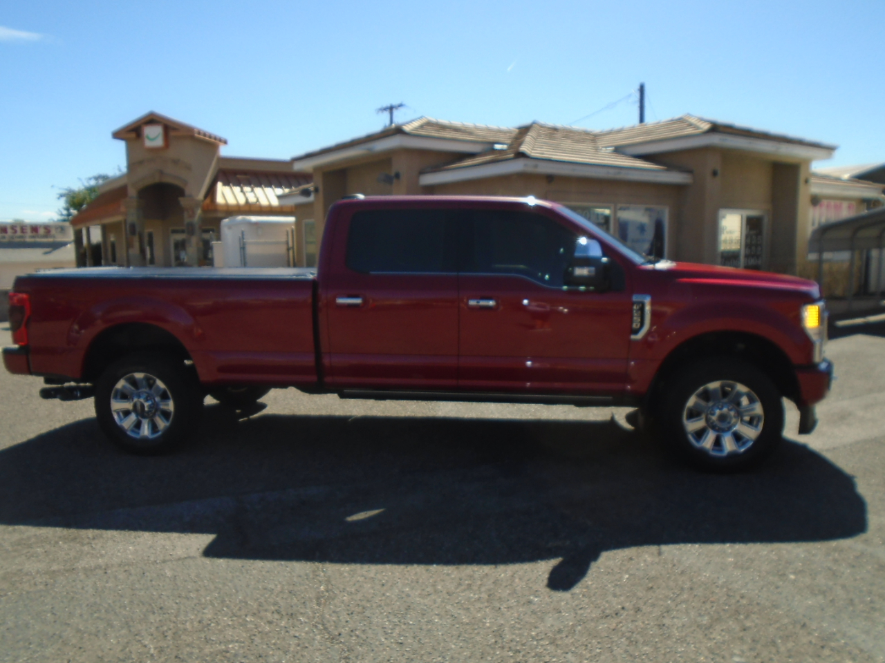 Ford F-250 SD Platinum Crew Cab Long Bed 4WD 2020 Ford F-250 SD Platinum Crew Cab Long Bed 4WD 2020