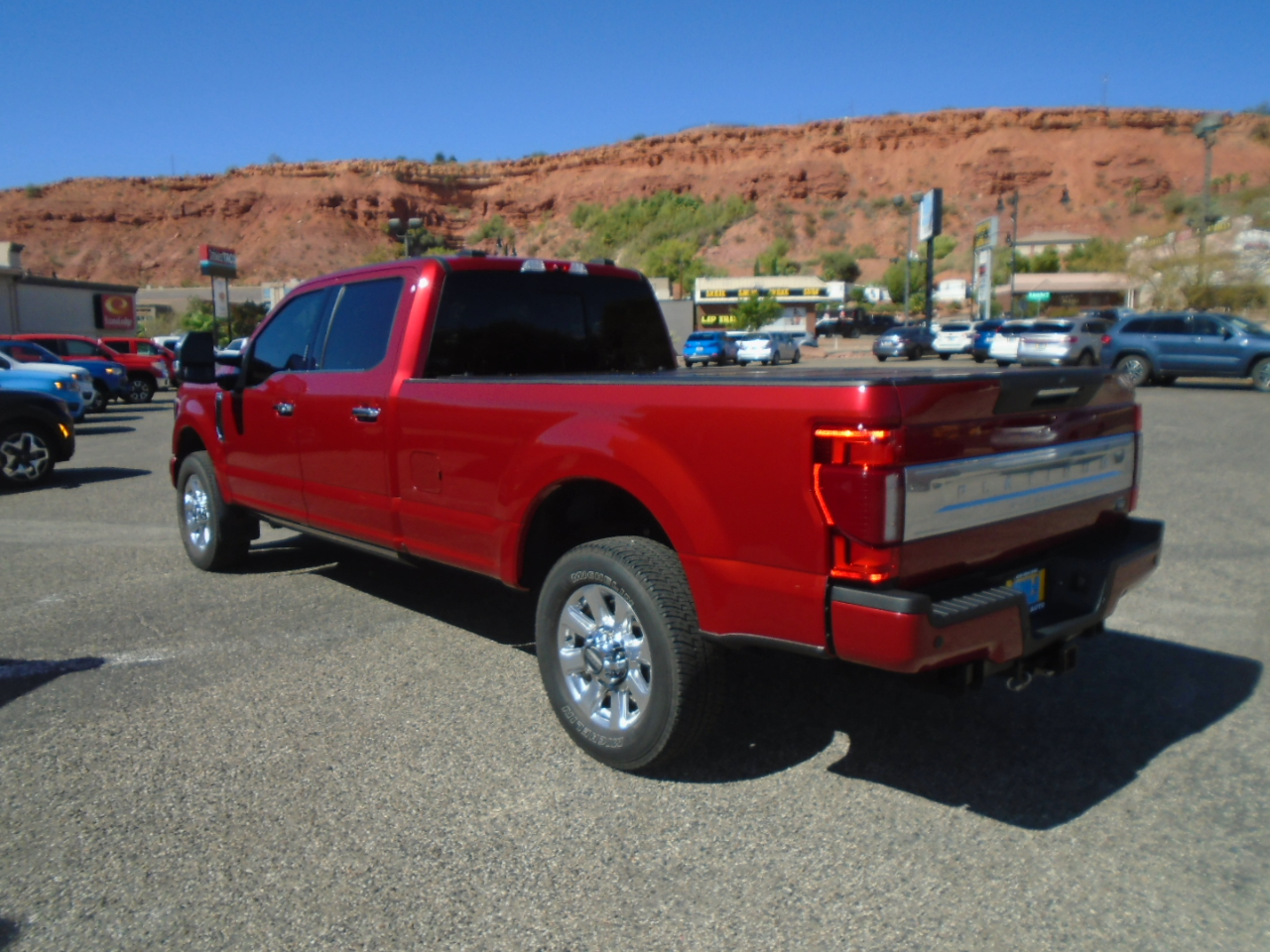Ford F-250 SD Platinum Crew Cab Long Bed 4WD 2020 Ford F-250 SD Platinum Crew Cab Long Bed 4WD 2020