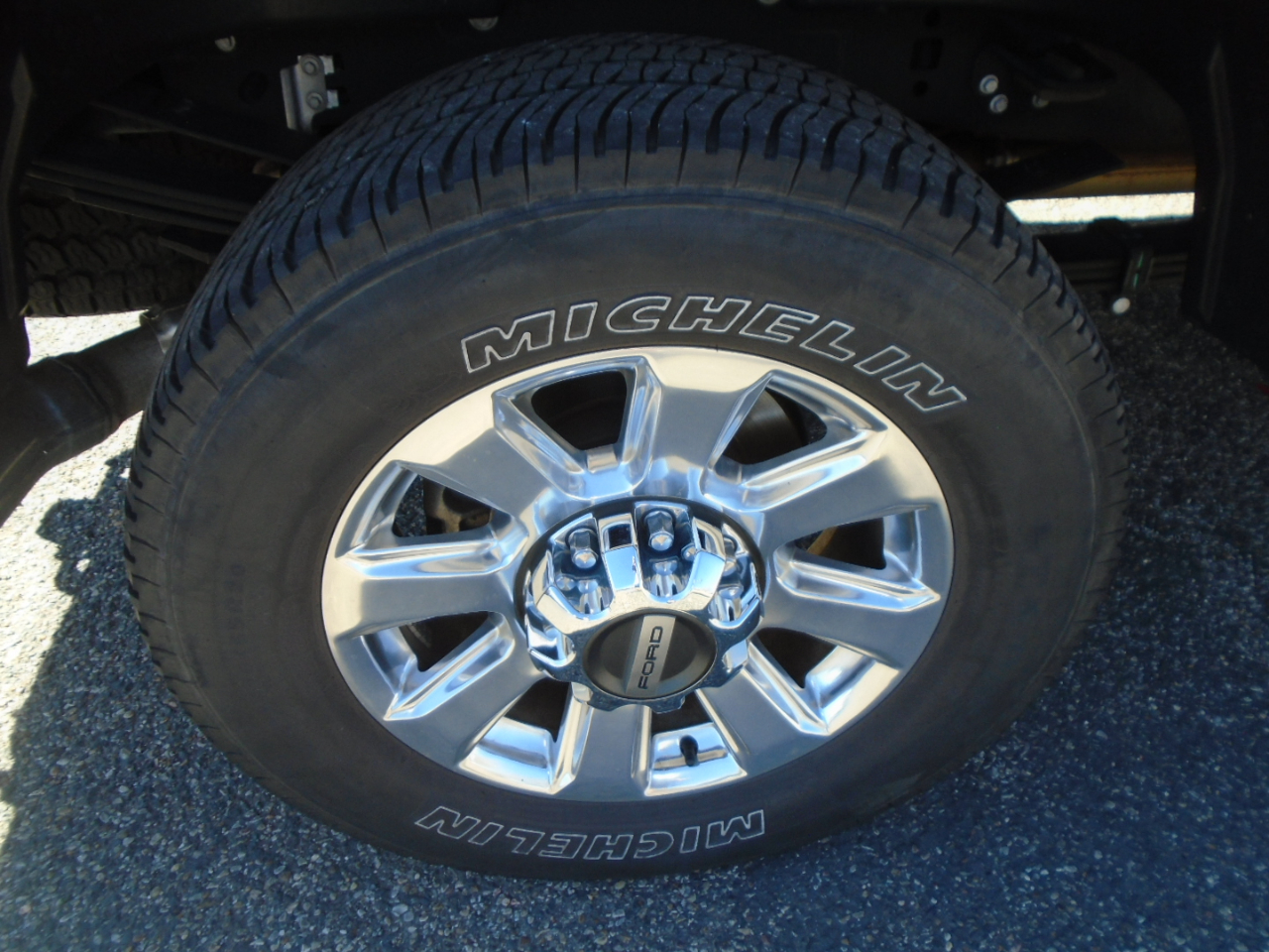 Ford F-250 SD Platinum Crew Cab Long Bed 4WD 2020 Ford F-250 SD Platinum Crew Cab Long Bed 4WD 2020