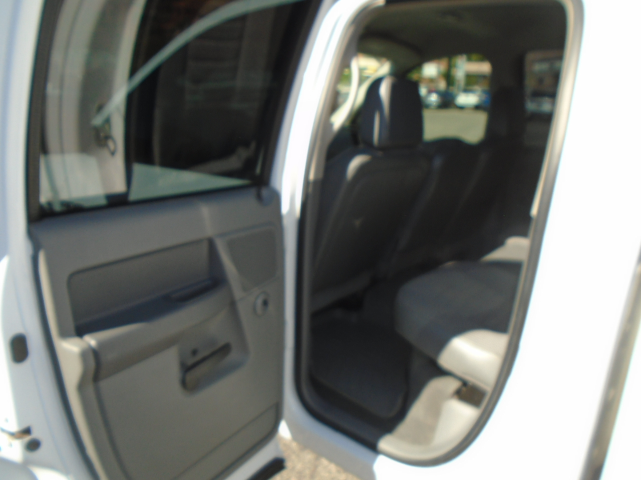 Dodge Ram 2500 4dr Quad Cab 139" WB HD 4WD 2008 Dodge Ram 2500 4dr Quad Cab 139" WB HD 4WD 2008