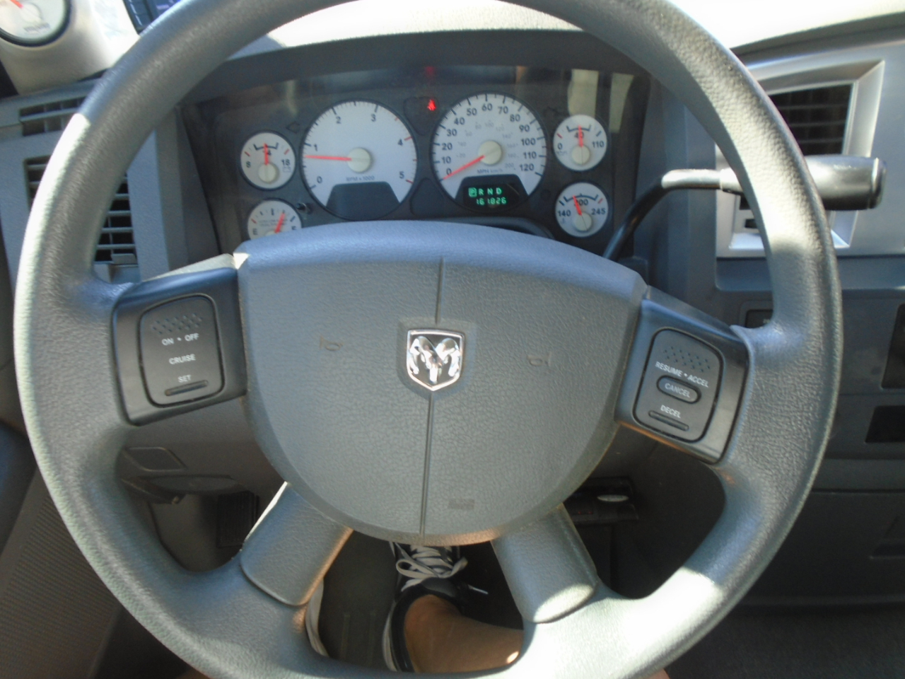 Dodge Ram 2500 4dr Quad Cab 139" WB HD 4WD 2008 Dodge Ram 2500 4dr Quad Cab 139" WB HD 4WD 2008