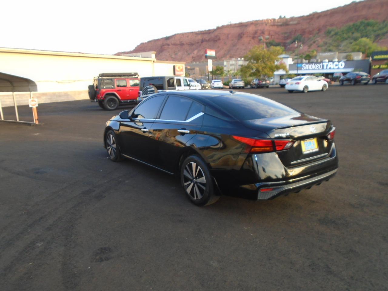 Nissan Altima 2.5 SV 2022