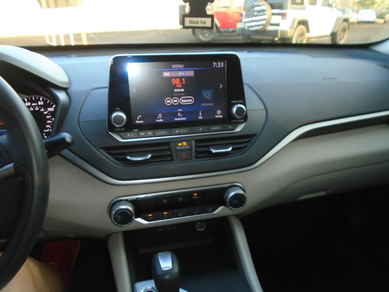 Nissan Altima 2.5 SV 2022