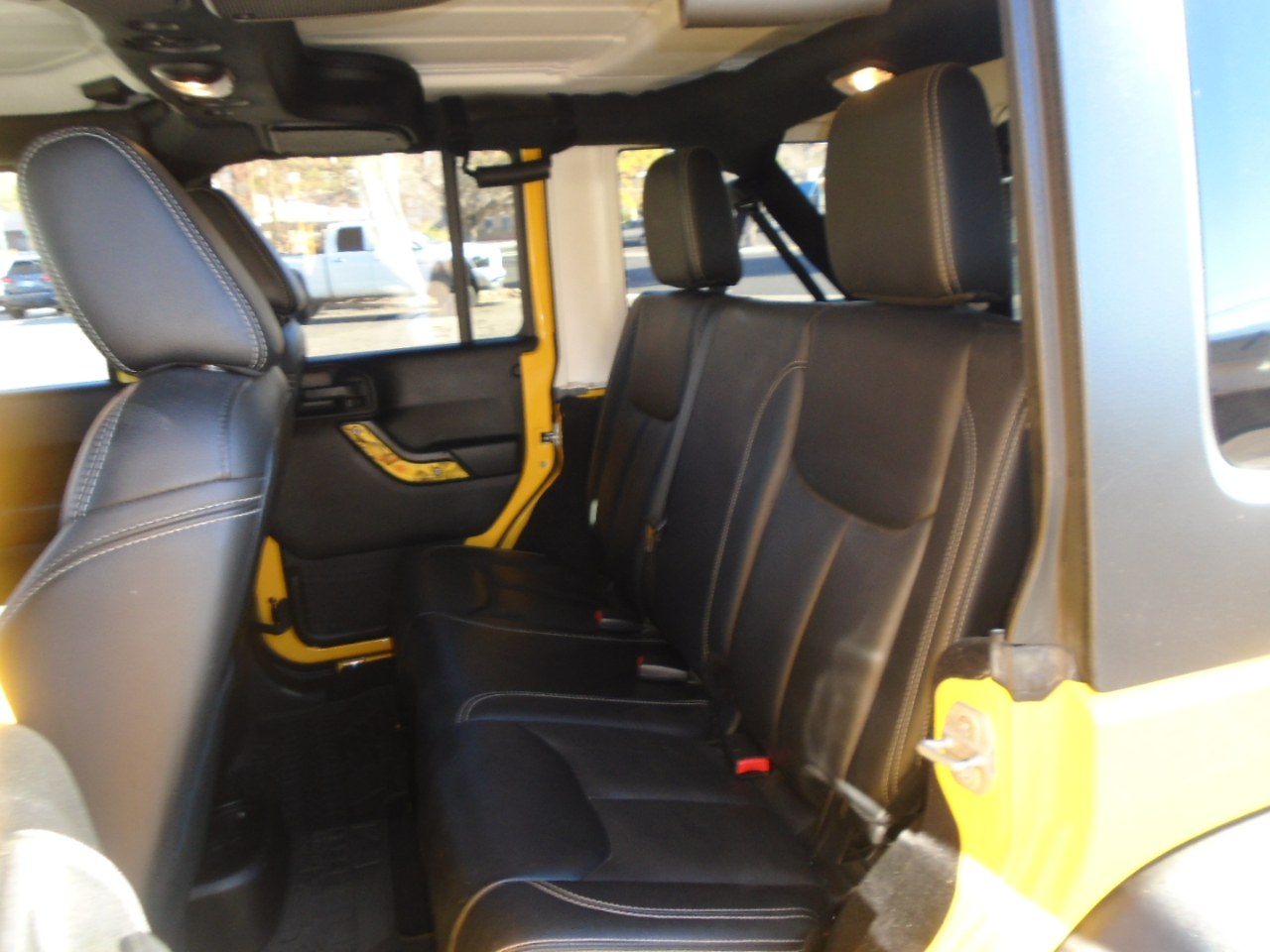 Jeep Wrangler Unlimited Rubicon 4WD 2015 Jeep Wrangler Unlimited Rubicon 4WD 2015