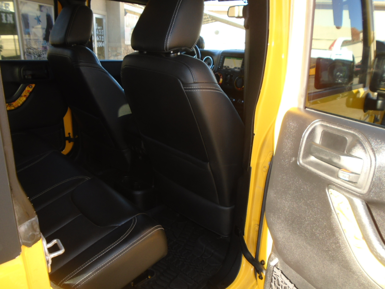 Jeep Wrangler Unlimited Rubicon 4WD 2015 Jeep Wrangler Unlimited Rubicon 4WD 2015
