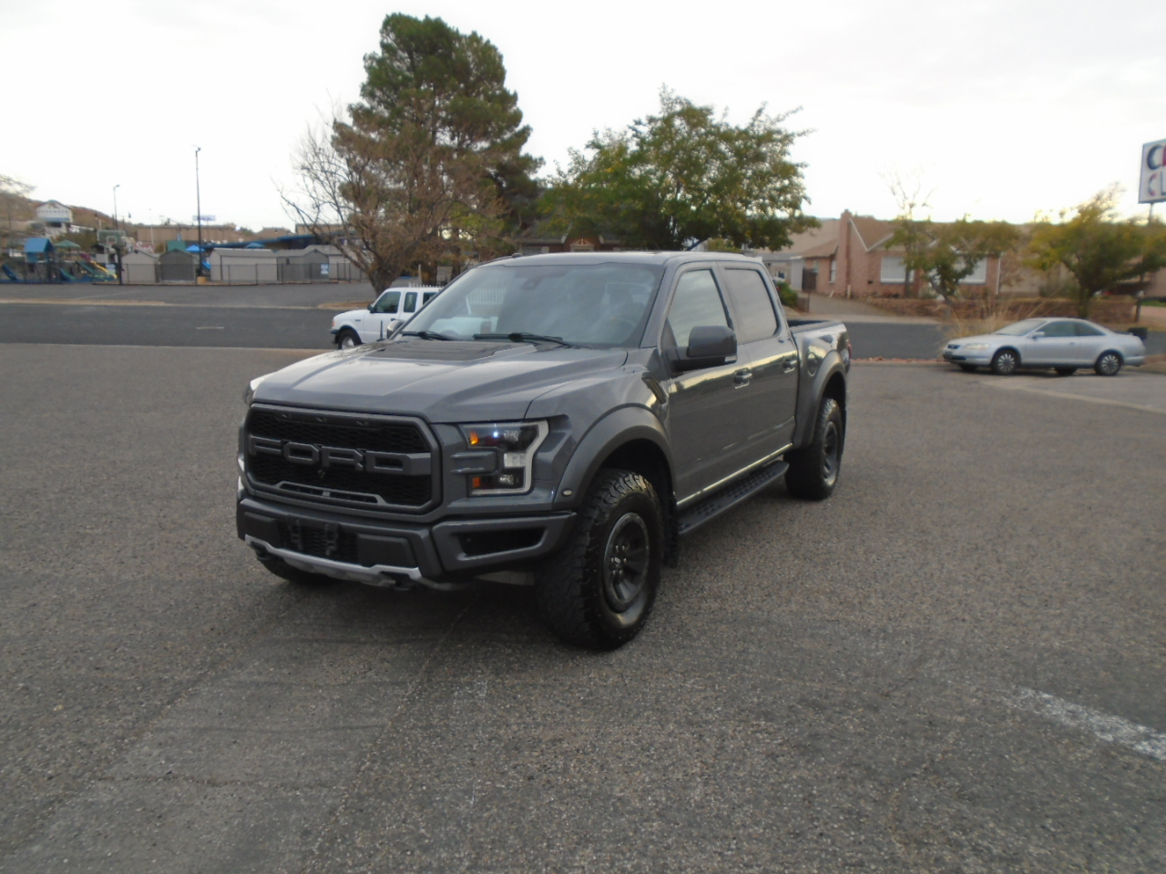 Ford F-150 Raptor SuperCrew 4WD 2018
